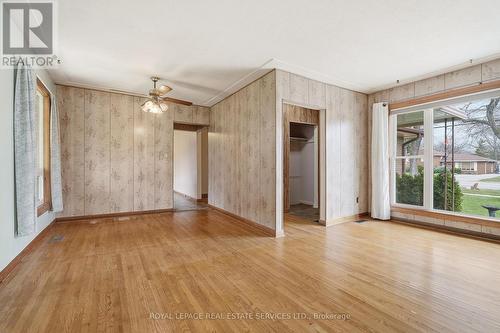 384 Appleby Line, Burlington, ON - Indoor Photo Showing Other Room