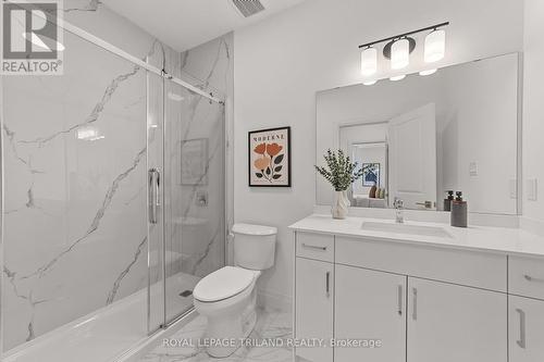 955 Catalpa Square, London North (North E), ON - Indoor Photo Showing Bathroom
