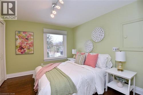 Bedroom #3 - 626 Vanderburgh Drive, Burlington, ON - Indoor Photo Showing Bedroom