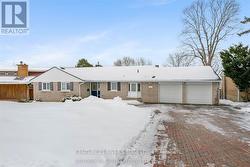 17 HARDY CRESCENT  Brockville, ON K6V 3A2
