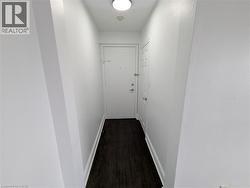 849 BRANT Street Unit# 3 Burlington, ON L7R 2J6