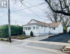 14 LAURINE AVENUE Guelph, ON N1E 4M9