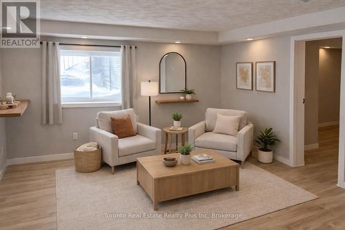 4 - 16 Huron Road, West Perth, ON - Indoor Photo Showing Living Room