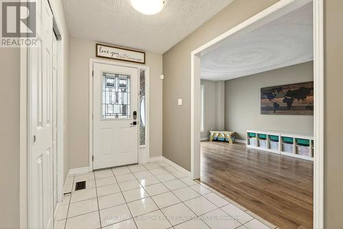189 Templemead Drive, Hamilton, ON - Indoor Photo Showing Other Room