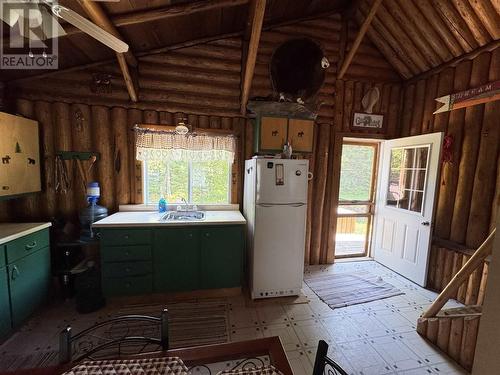 Neb 059 Anjigami Lake, Wawa, ON - Indoor Photo Showing Kitchen