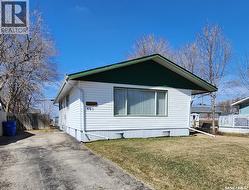503 1st AVENUE E  Lampman, SK S0C 1N0