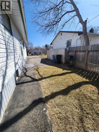 503 1St Avenue E, Lampman, SK - Outdoor With Exterior