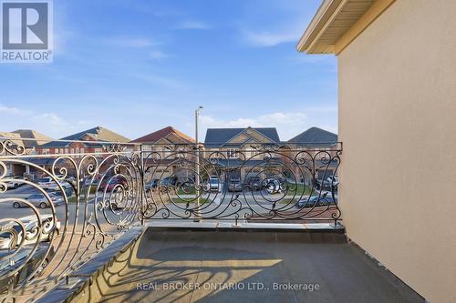 5290 Roadside Way, Mississauga, ON - 