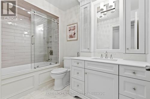 5290 Roadside Way, Mississauga, ON - Indoor Photo Showing Bathroom