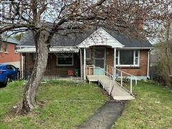 28 BASE LINE ROAD E London South (South G), ON N6C 2N5