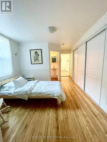 86 Bruyere Street, Ottawa, ON - Indoor Photo Showing Bedroom