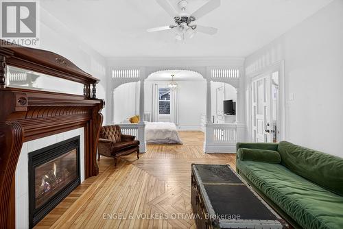 86 Bruyere Street, Ottawa, ON - Indoor Photo Showing Living Room With Fireplace