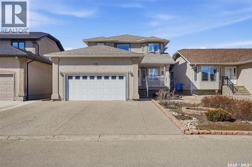 7270 Maple Way, Regina, SK - Outdoor With Facade