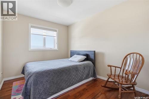 7270 Maple Way, Regina, SK - Indoor Photo Showing Bedroom