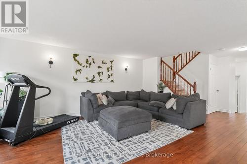 322 Foxridge Way, Ottawa, ON 