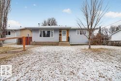 5216 89 AV NW  Edmonton, AB T6B 0M5
