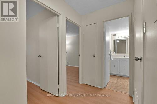 205 - 158 A Mcarthur Avenue, Ottawa, ON - Indoor Photo Showing Other Room