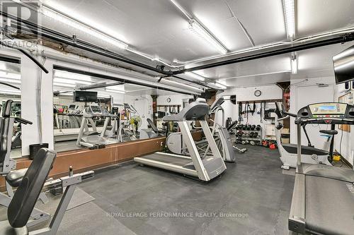 205 - 158 A Mcarthur Avenue, Ottawa, ON - Indoor Photo Showing Gym Room
