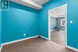 LARGE ROOM 3 - 