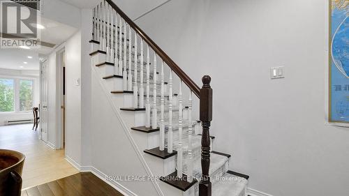 2D - 4 Columbus Avenue, Ottawa, ON - Indoor Photo Showing Other Room