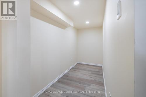 643 Garden Walk, Mississauga, ON - Indoor Photo Showing Other Room