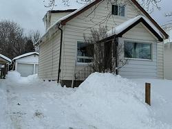 64 Peter Street  Thunder Bay, ON P7A 5H3
