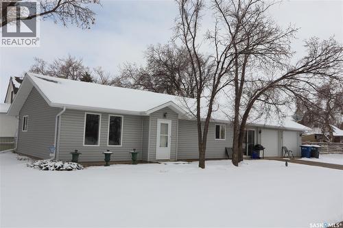 319 6th AVENUE W  Assiniboia, SK S0H 0B0