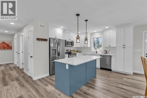 402 Alexander Street, Radisson, SK - Indoor Photo Showing Kitchen With Stainless Steel Kitchen With Upgraded Kitchen
