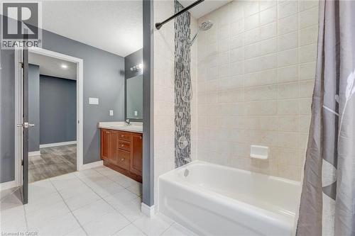 50 Cranbrook Street, Kitchener, ON - Indoor Photo Showing Bathroom