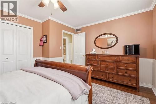 37 Thistlemoor Drive, Caledonia, ON - Indoor Photo Showing Bedroom
