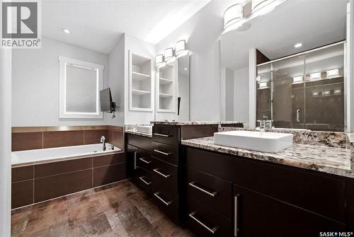 5237 Snowbirds Crescent, Regina, SK - Indoor Photo Showing Bathroom