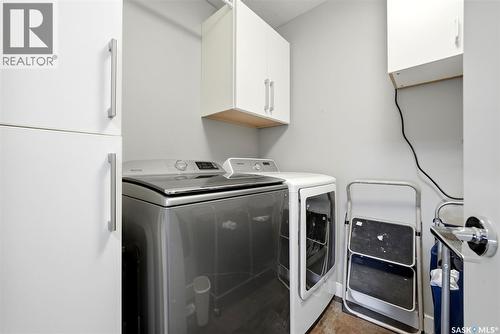 5237 Snowbirds Crescent, Regina, SK - Indoor Photo Showing Laundry Room