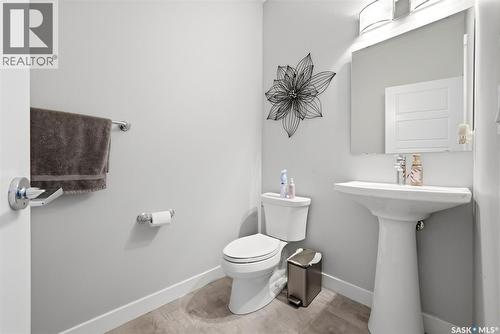 5237 Snowbirds Crescent, Regina, SK - Indoor Photo Showing Bathroom