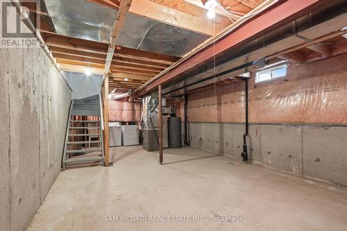 5411 Sweetgrass Gate, Mississauga, ON - Indoor Photo Showing Basement