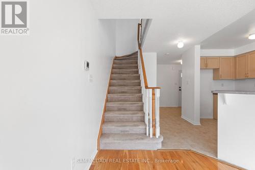 5411 Sweetgrass Gate, Mississauga, ON - Indoor