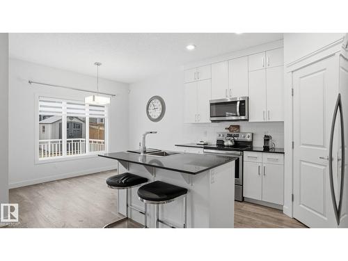 4112 171 Av Nw, Edmonton, AB 