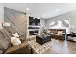 27 PROSPECT PL Spruce Grove, AB T7X 2W7