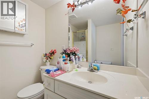 215 934 Heritage View, Saskatoon, SK - Indoor Photo Showing Bathroom