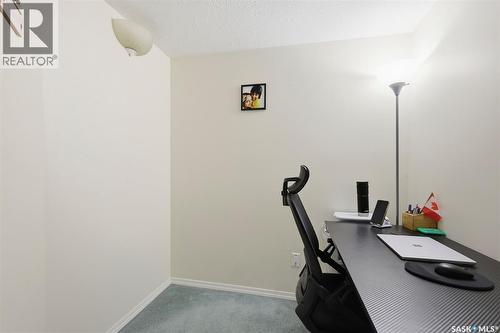 215 934 Heritage View, Saskatoon, SK - Indoor Photo Showing Gym Room