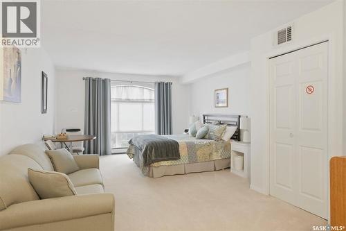 215 934 Heritage View, Saskatoon, SK - Indoor Photo Showing Bedroom