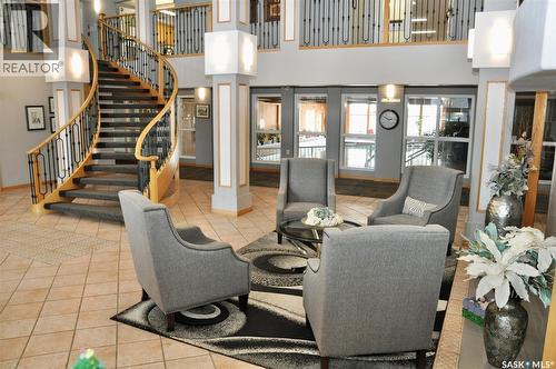 317 325 Keevil Crescent, Saskatoon, SK - Indoor