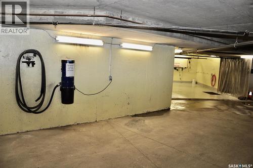 317 325 Keevil Crescent, Saskatoon, SK - Indoor