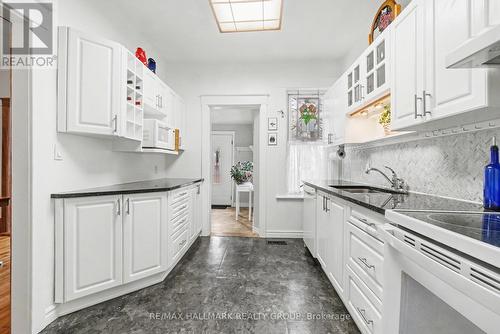 115 Hamilton Avenue N, Ottawa, ON - Indoor Photo Showing Kitchen