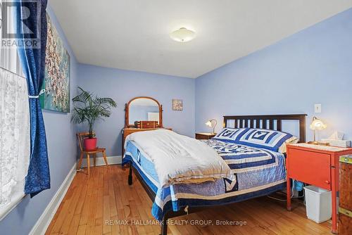 115 Hamilton Avenue N, Ottawa, ON - Indoor Photo Showing Bedroom