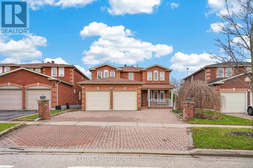 100 BERNARD AVENUE  Richmond Hill, ON L4C 9Z5