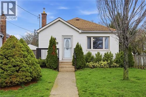 138 GLENHOLME Avenue  Hamilton, ON L8K 3L7