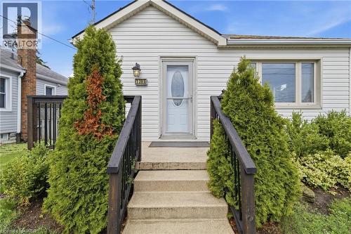 138 Glenholme Avenue, Hamilton, ON - Outdoor