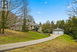 073091 10TH SIDEROAD SDR  West Grey, ON N4N 3B8