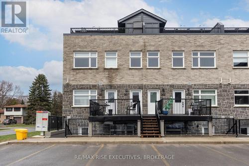 301 - 809 DEVELOPMENT DRIVE  Kingston (South Of Taylor-Kidd Blvd), ON K7M 0J4