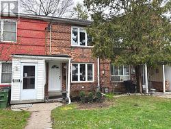 3312 BATHURST STREET  Toronto, ON M6A 2B6